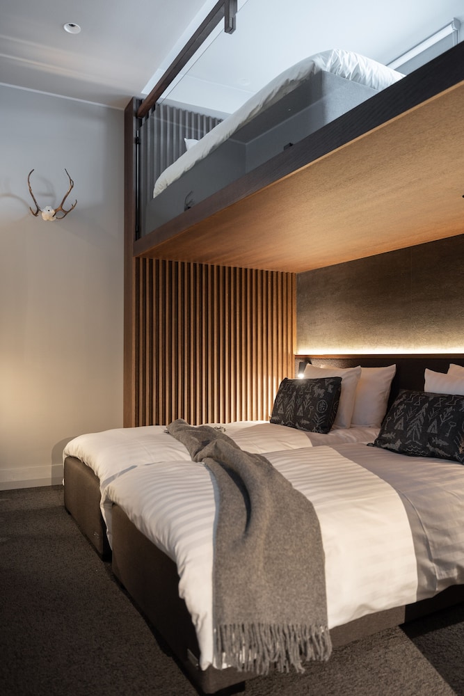 Arctic, Loft, Deluxe, Twin Beds, Sauna