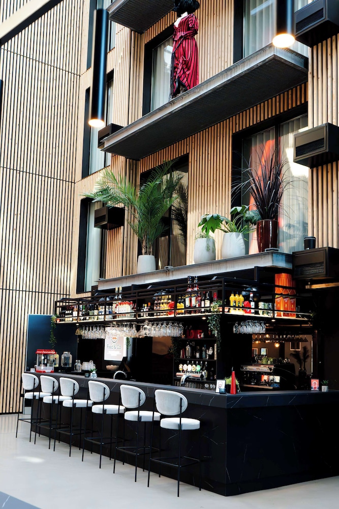 Radisson Red Aarhus 5/76
