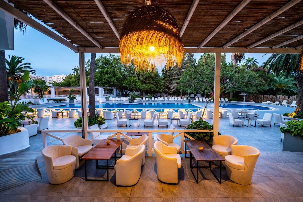 Golden Tulip Hammamet President 34/48