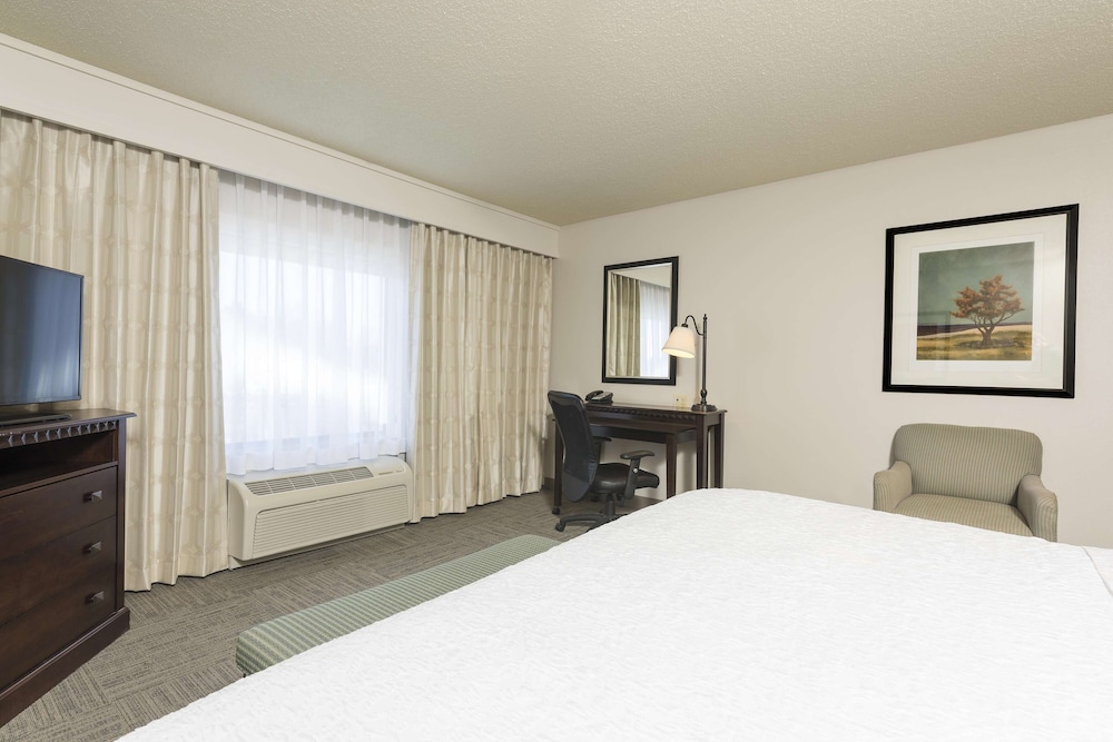 Hampton Inn & Suites Hartford - Manchester 20/61