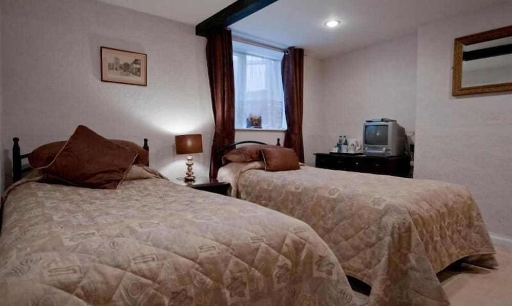 Hedley Villa Guest House 4/42
