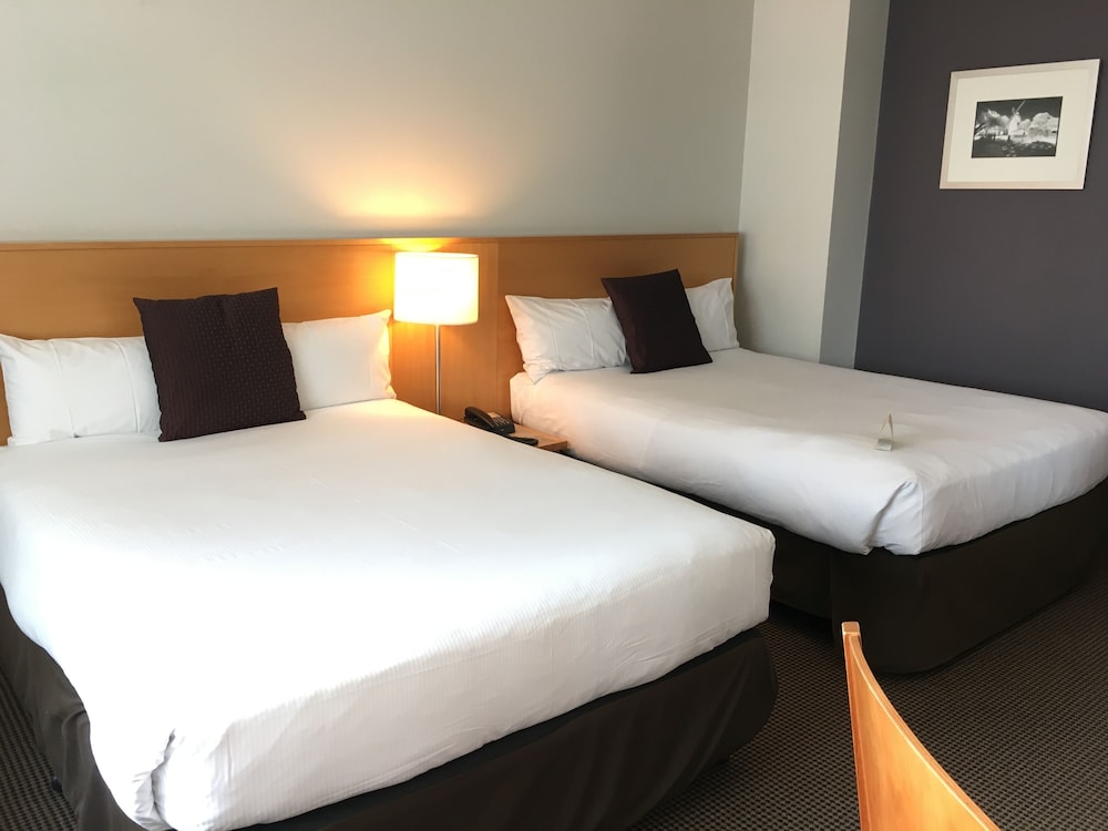 Novotel Perth Langley 22/68