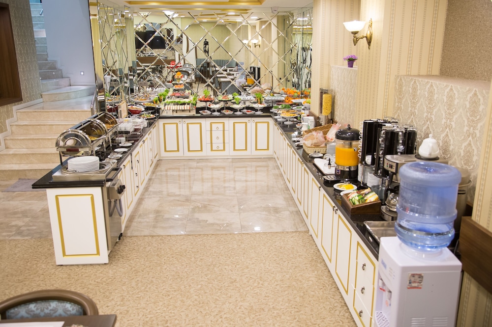 Huzur Thermal Hotel 36/50