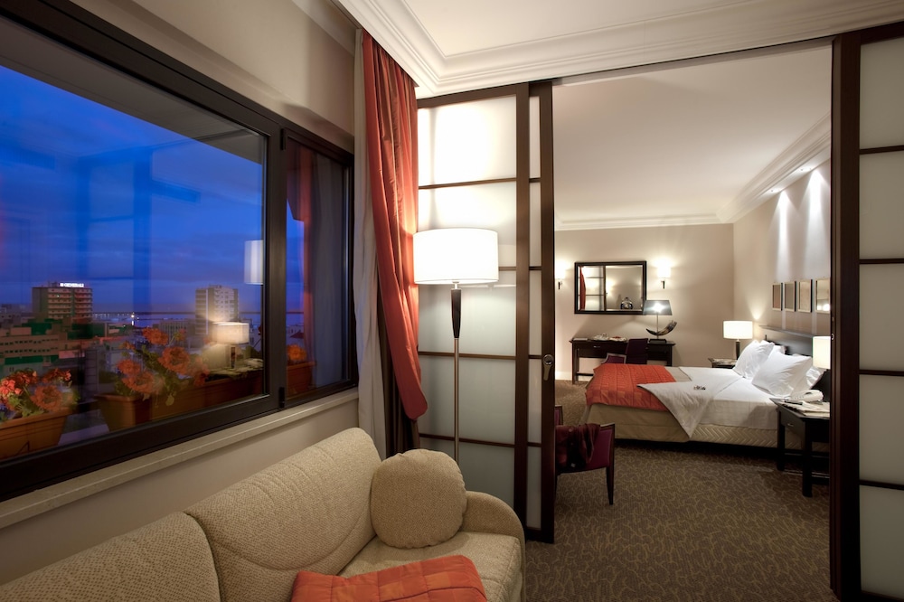 Regina Margherita Hotel 28/56