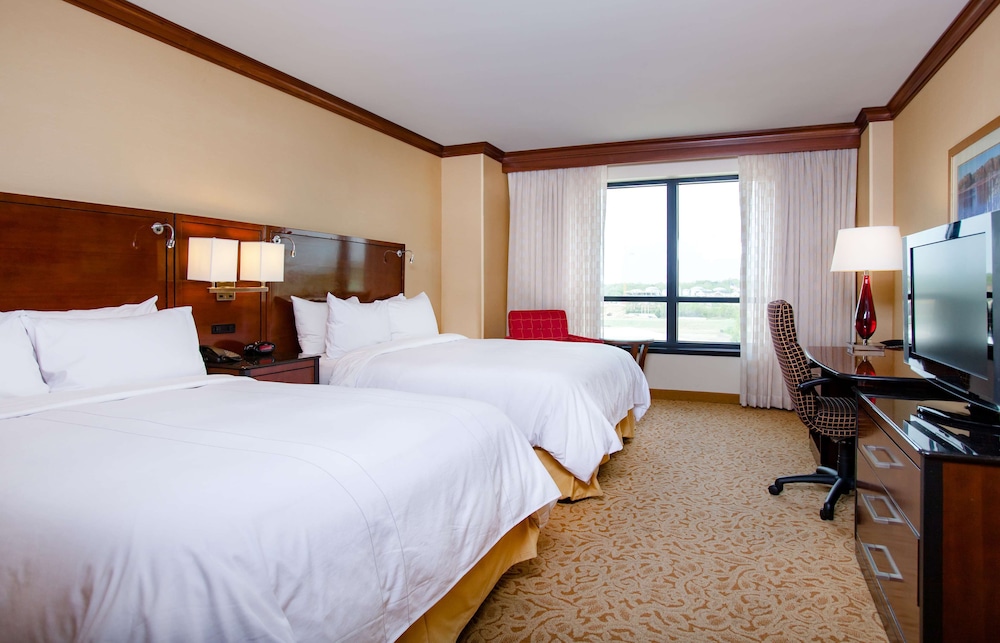 Hyatt Regency Coralville 14/66