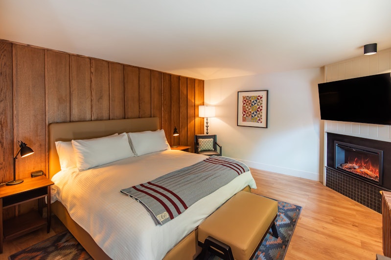 Historic Rocky Waters Inn, A Small Luxury Hotel 10/55