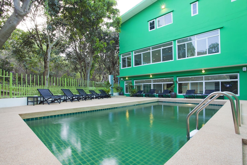 Wiz Hotel 29/31