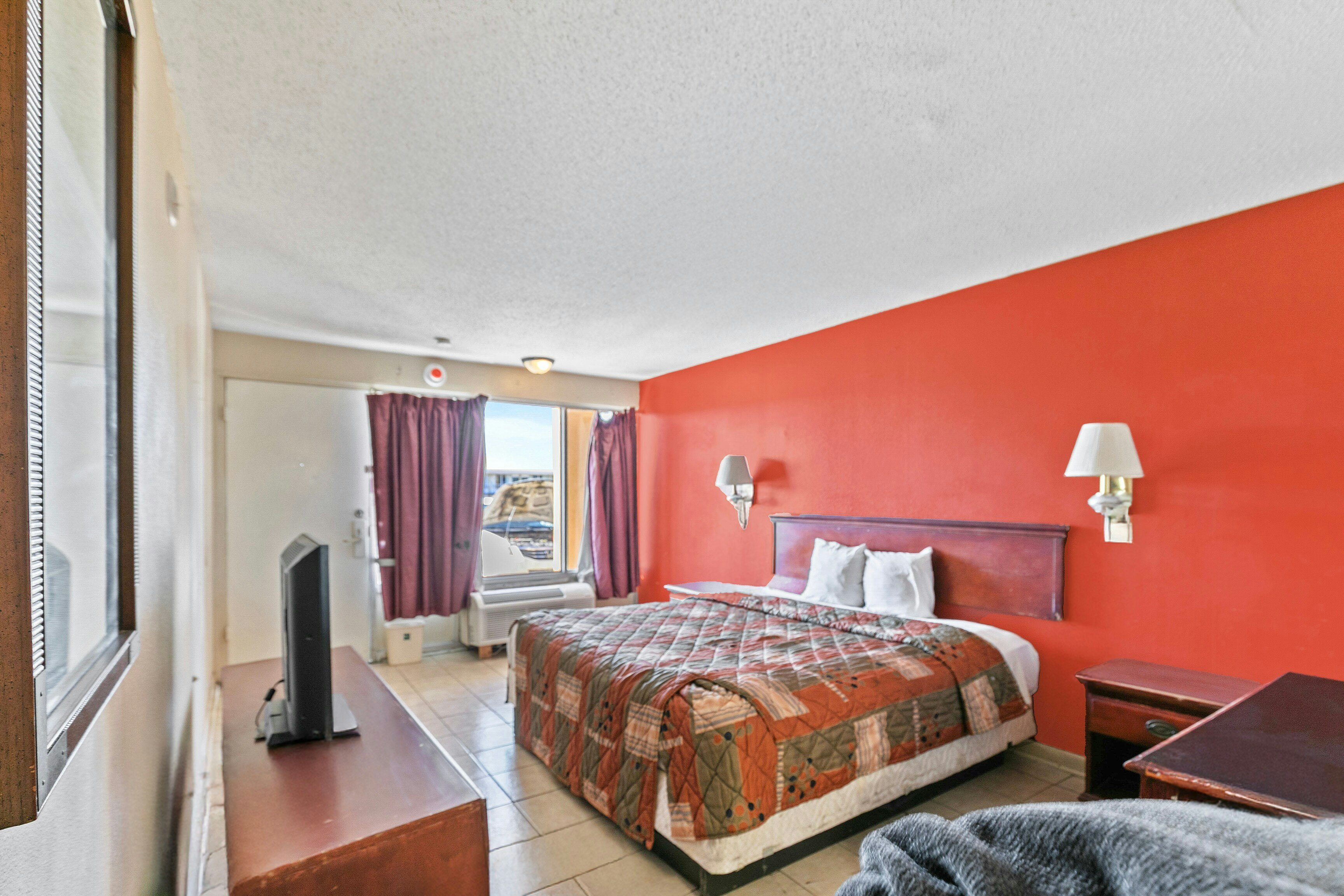 Luxury Inn By Hotel O Hattiesburg, MS 24/50