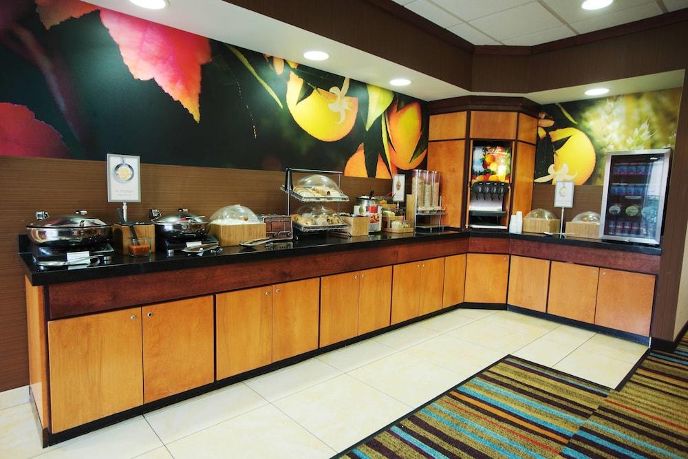 Fairfield Inn & Suites by Marriott Bartlesville 26/32