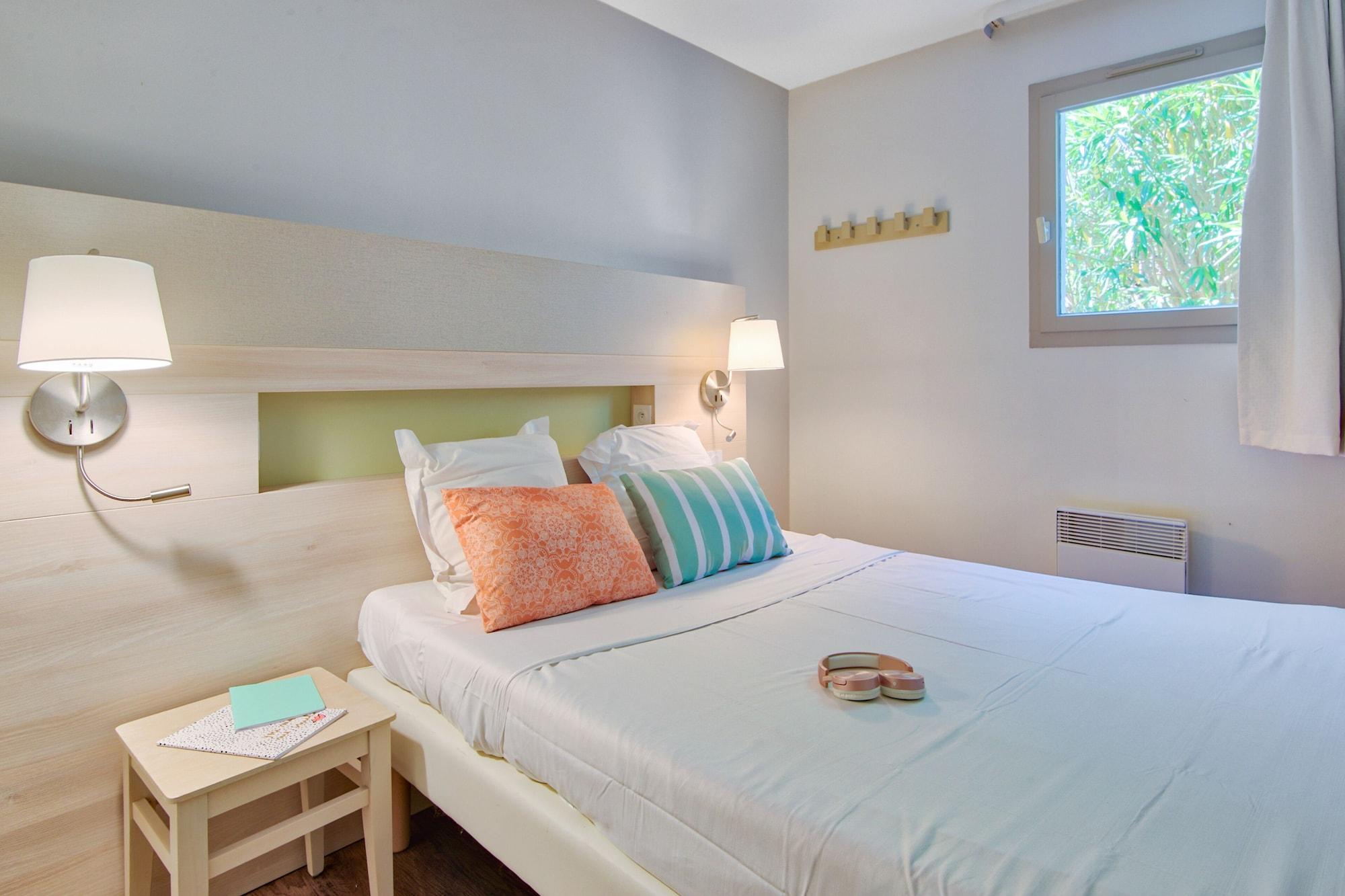1 Bedroom, Apartment