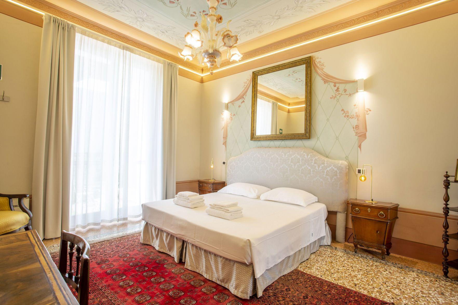 Luxury, Double Bed