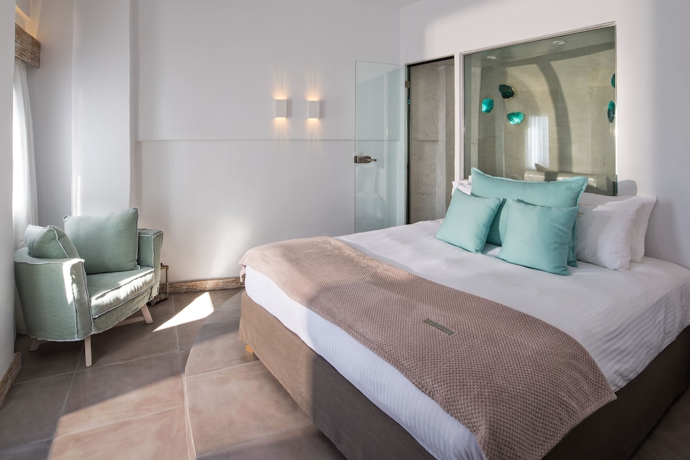 Athina Luxury Suites 22/62