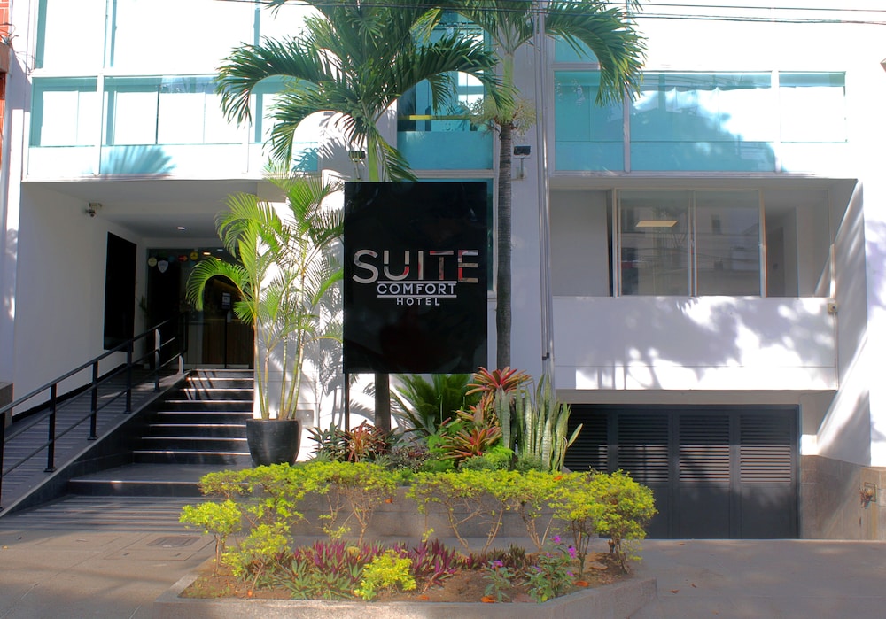 Suite Comfort Hotel 54/65