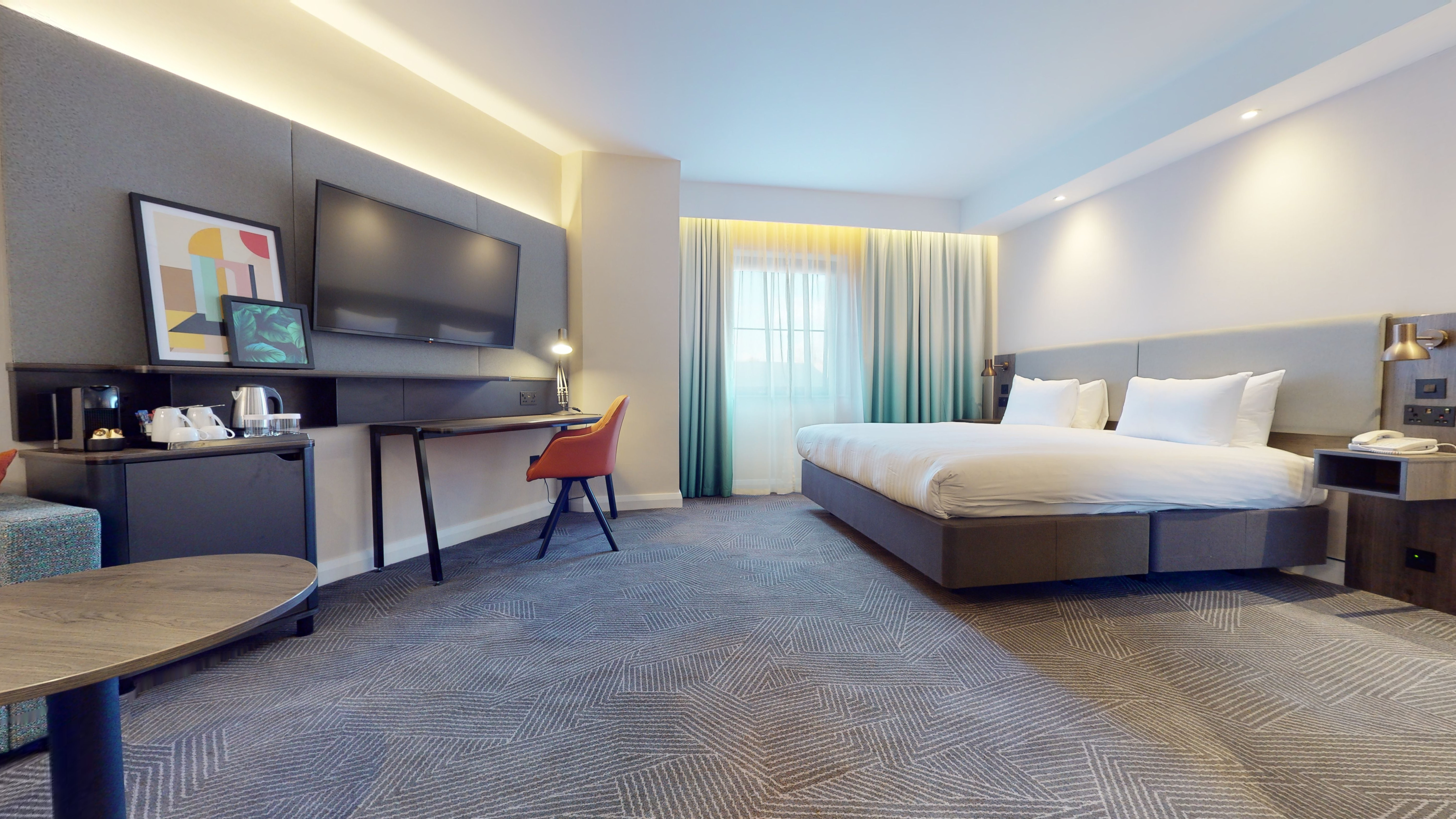 Holiday Inn London Sutton 23/73