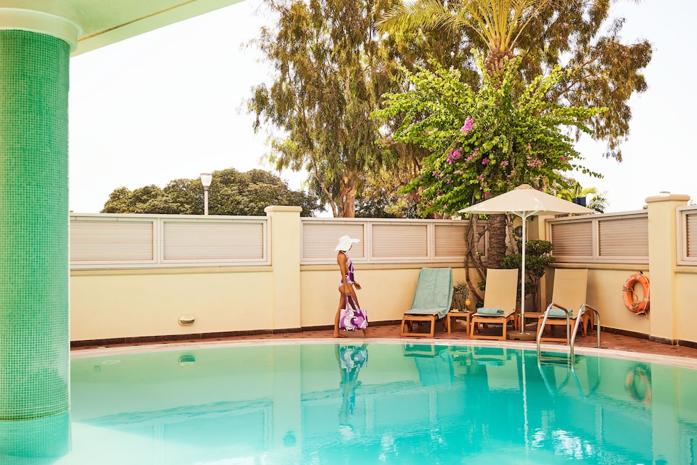 Mediterranean Hotel Rhodes 64/69