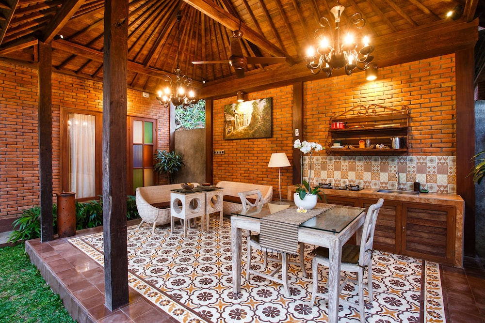 Ubud Raya Villa 27/50