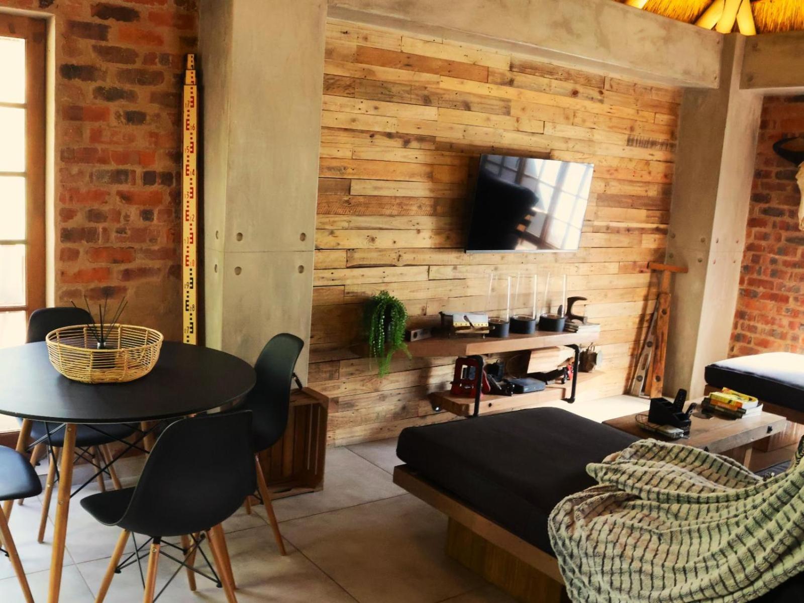 Monkey Thorn Cottage 22/50