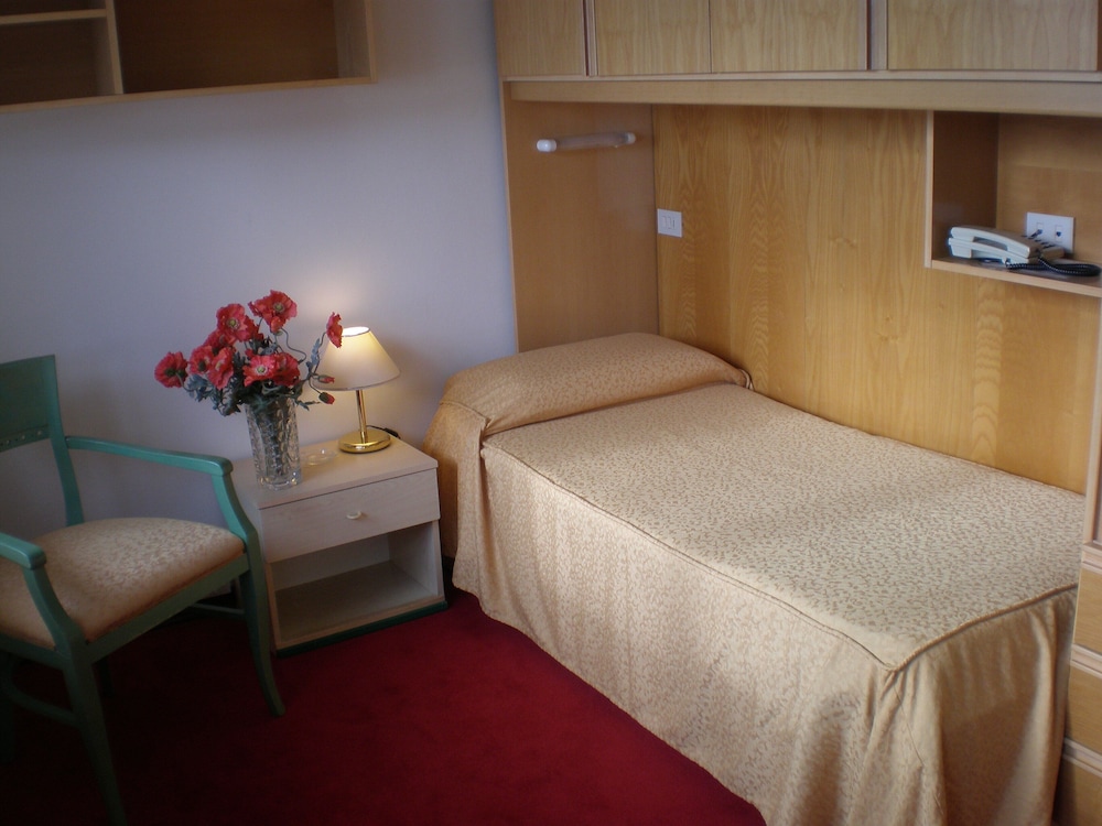 Hotel Majestic 7/70
