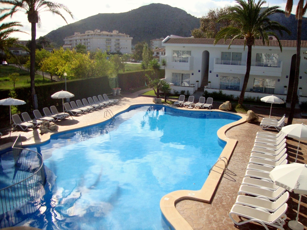 A10 Solecito Apartments 1/51