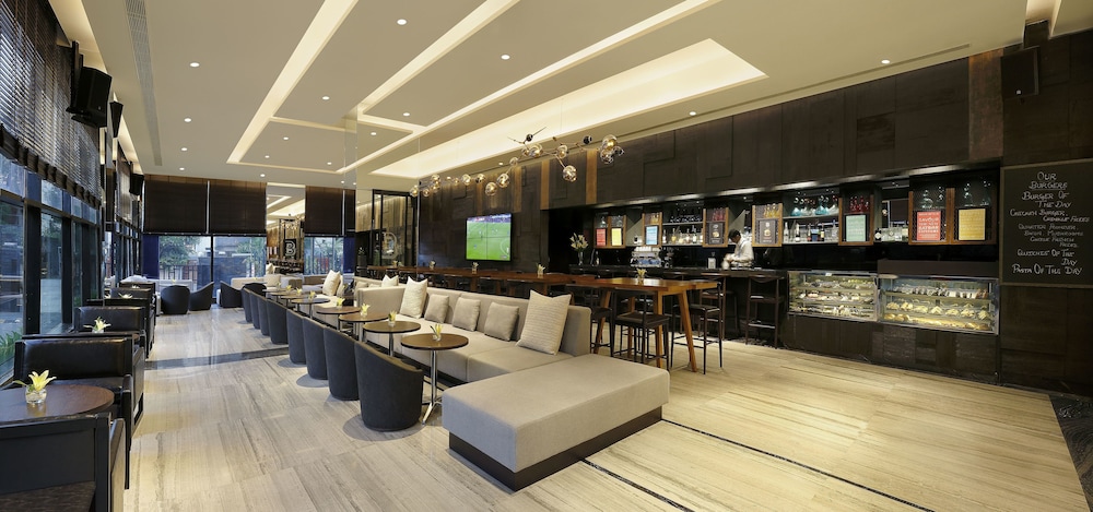Novotel Chennai Chamiers Road 51/73