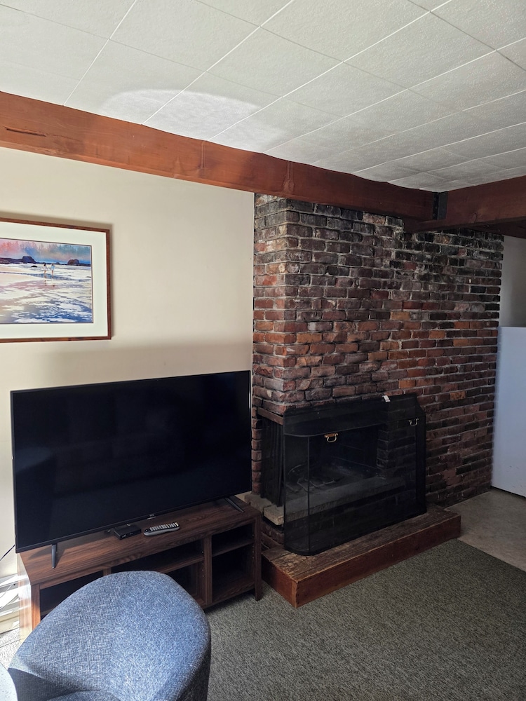 Ocean Crest Resort 2/50