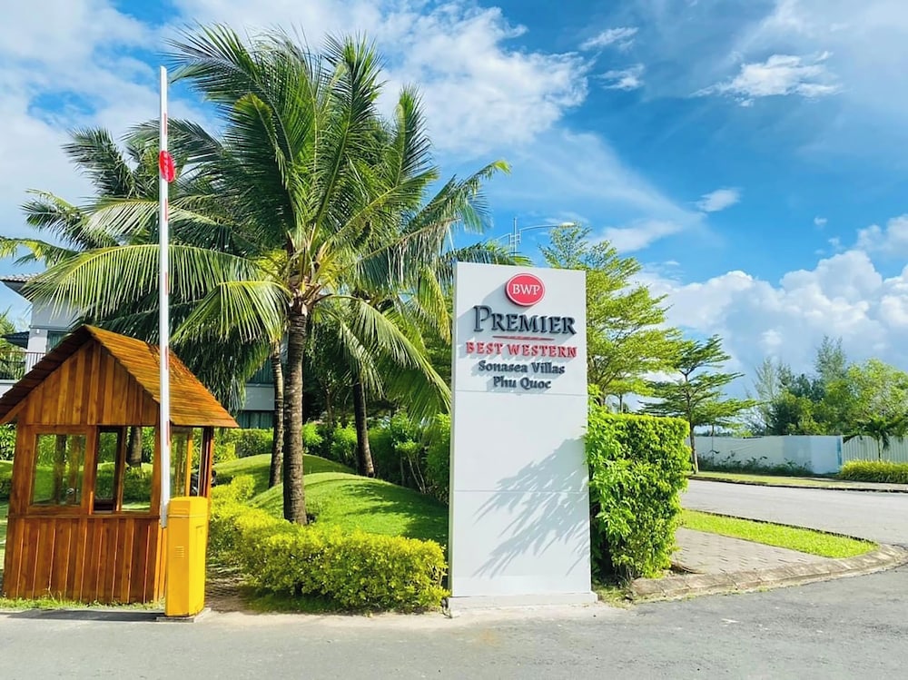 Best Western Premier Sonasea Villas Phu Quoc 37/50