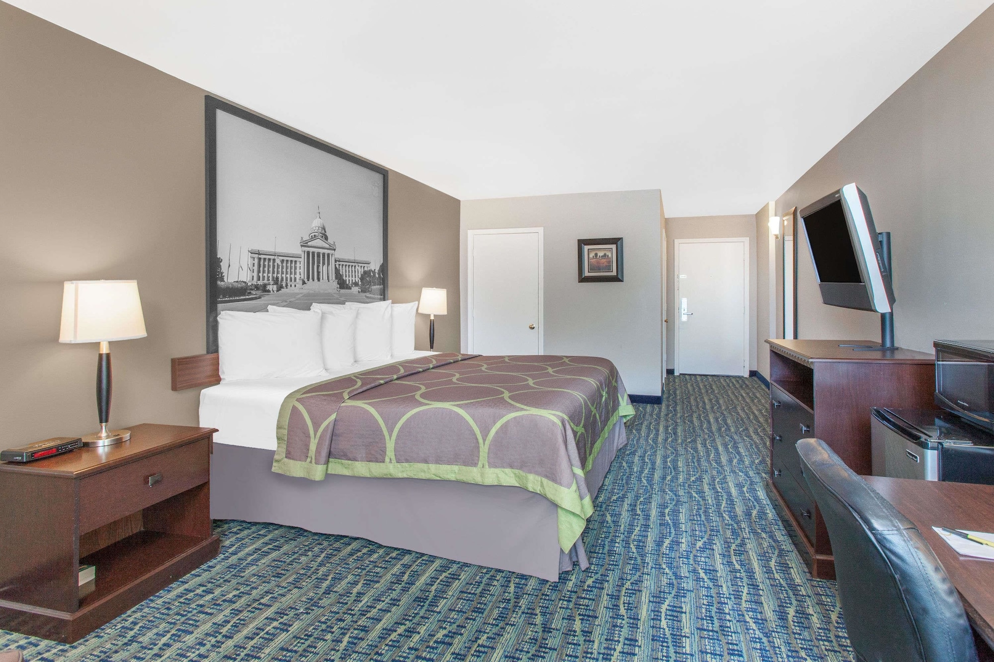 STANDARD, KING BED