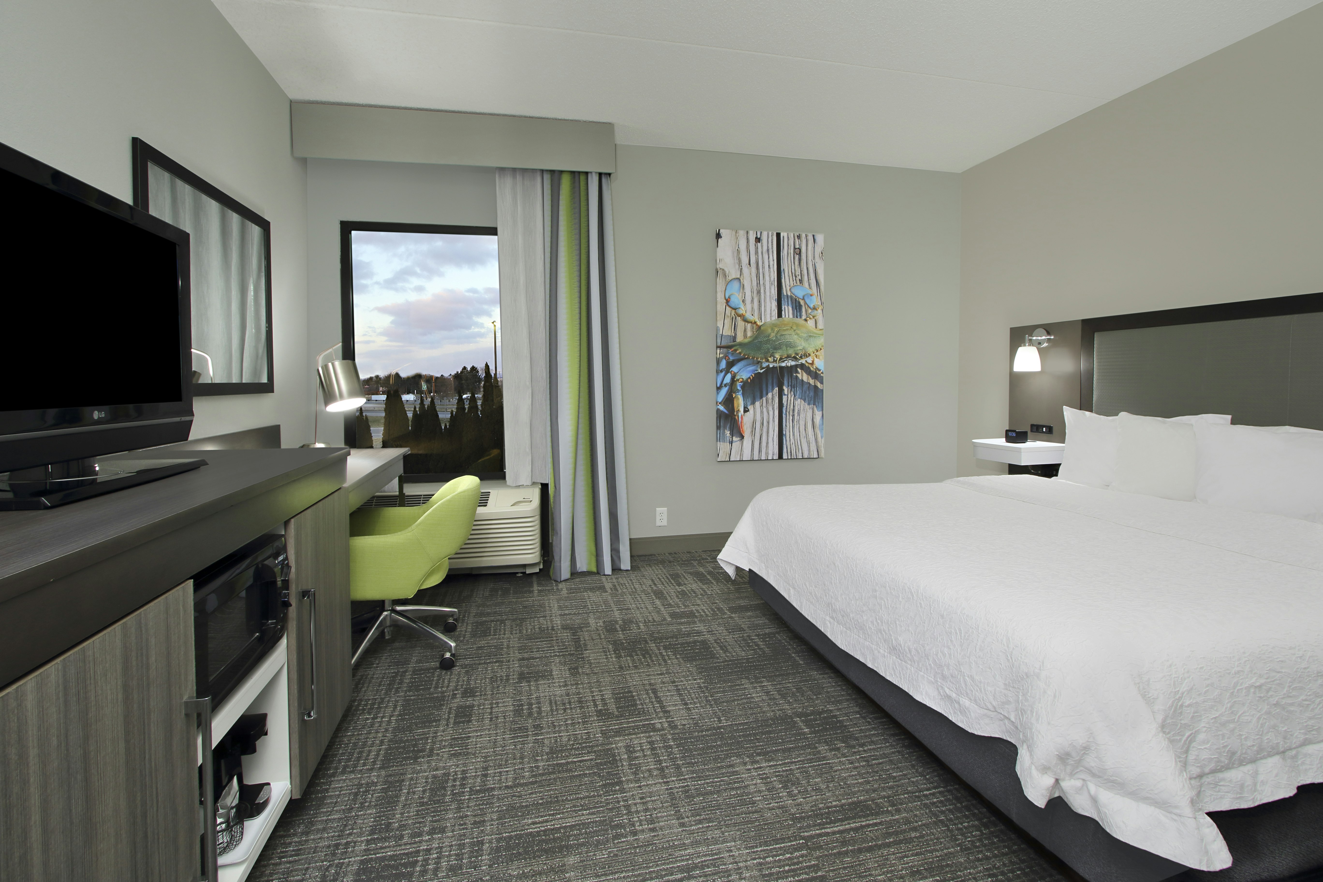 Study, King Bed