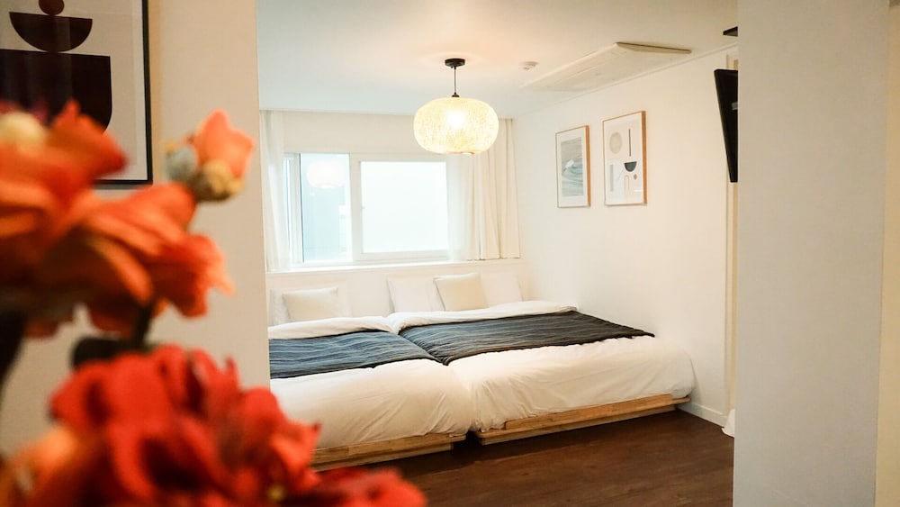 Philstay Myeongdong Central Hotel 17/53