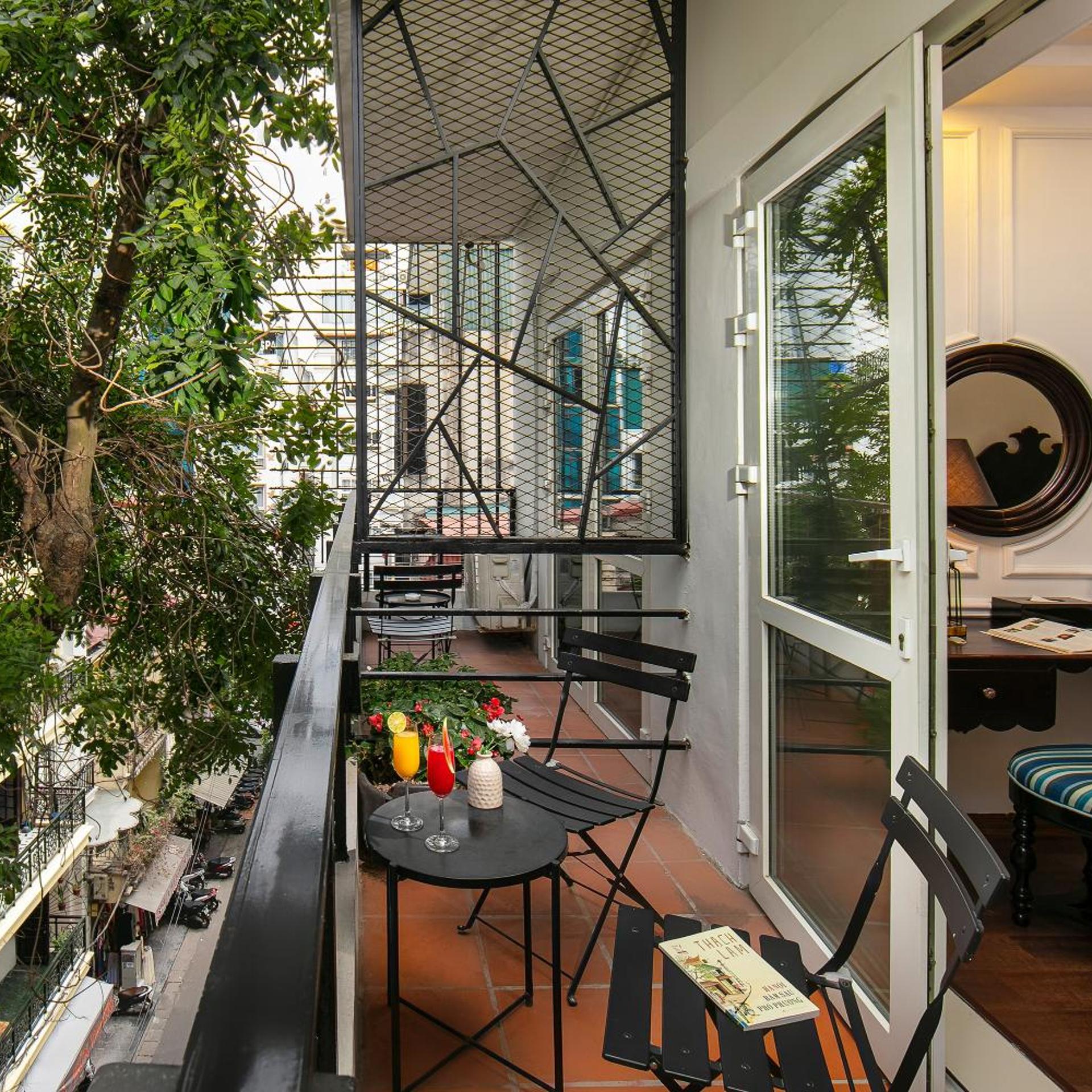 Artisan Boutique Hotel 35/38