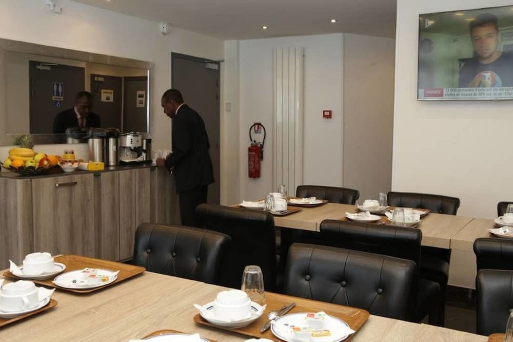 LUXOR BASTILLE HOTEL 46/61