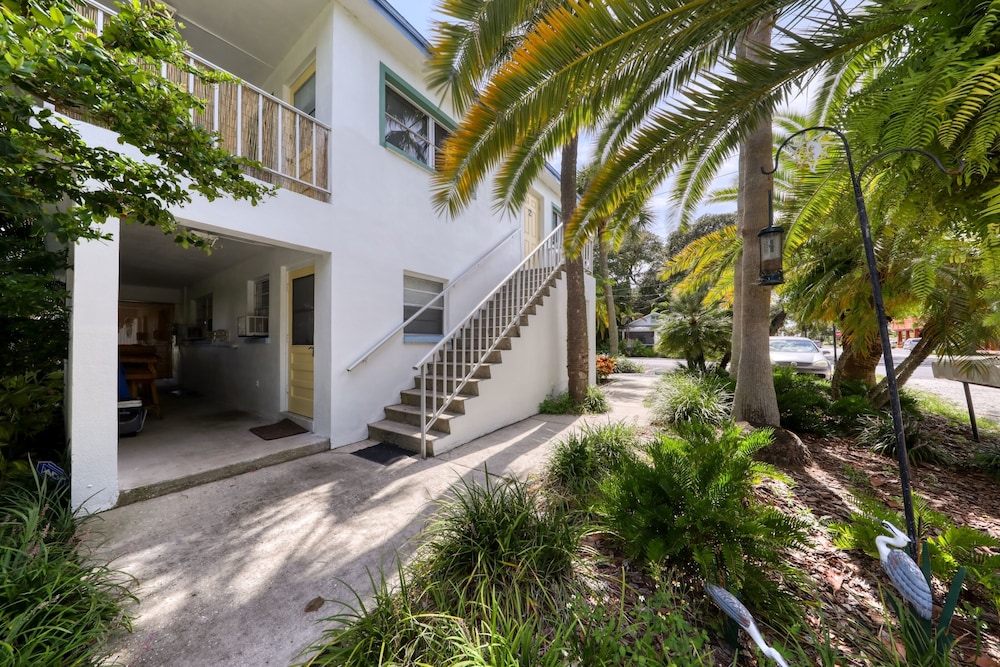 BeachTrail Lodging 67/73