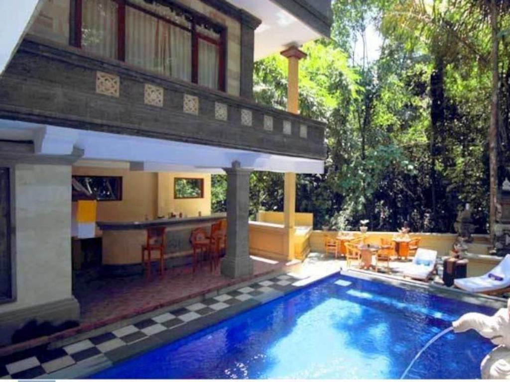 BEMBENGAN UBUD COTTAGES 28/44