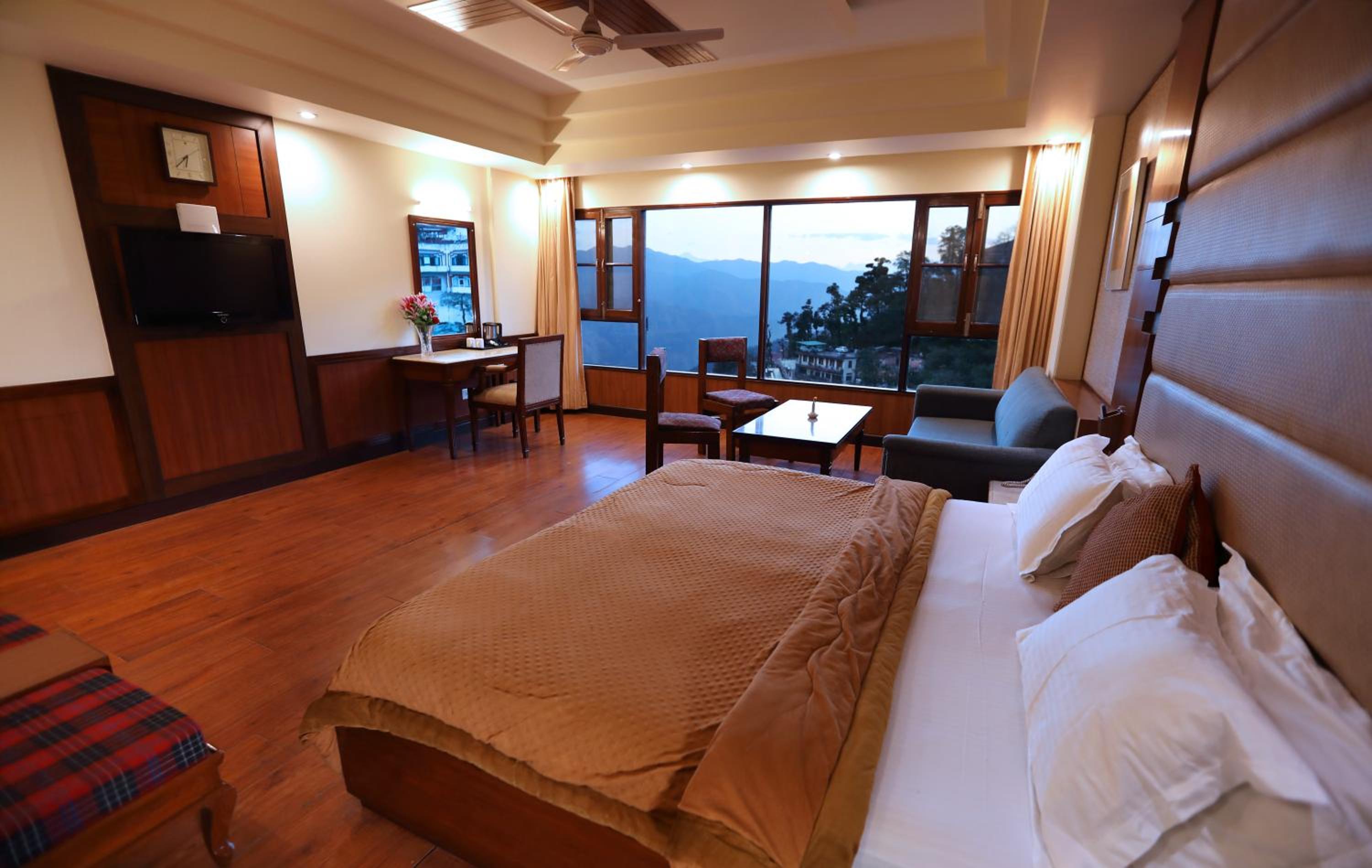 HOTEL VISHNU PALACE 22/55