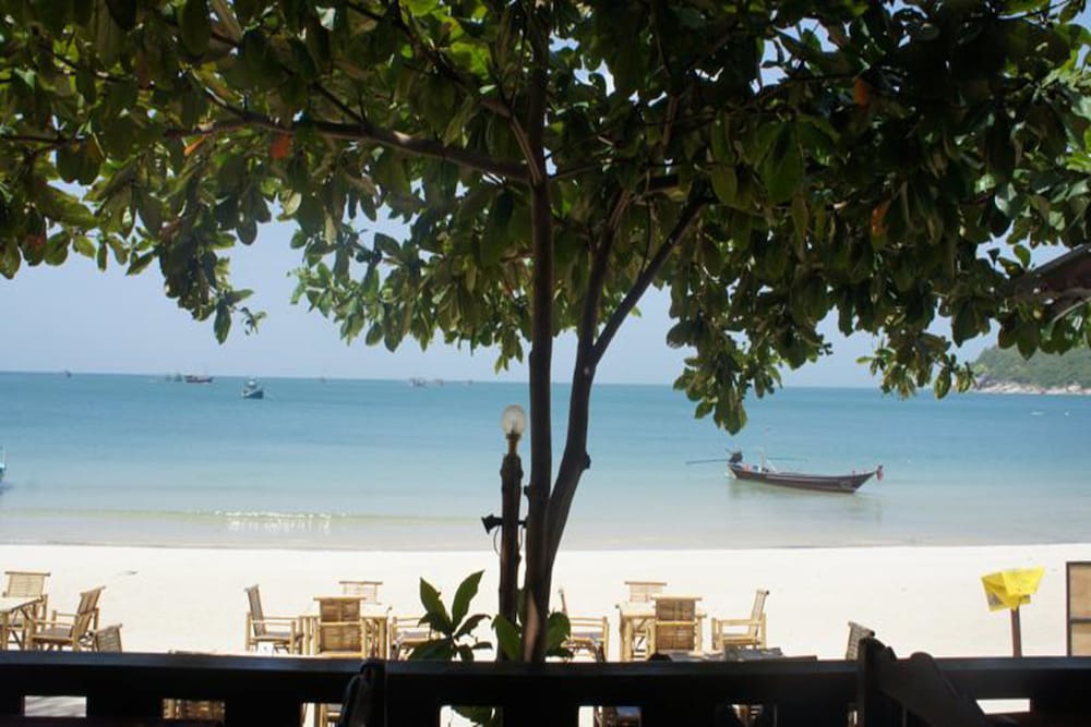 Phuwadee Resort And Spa 25/48
