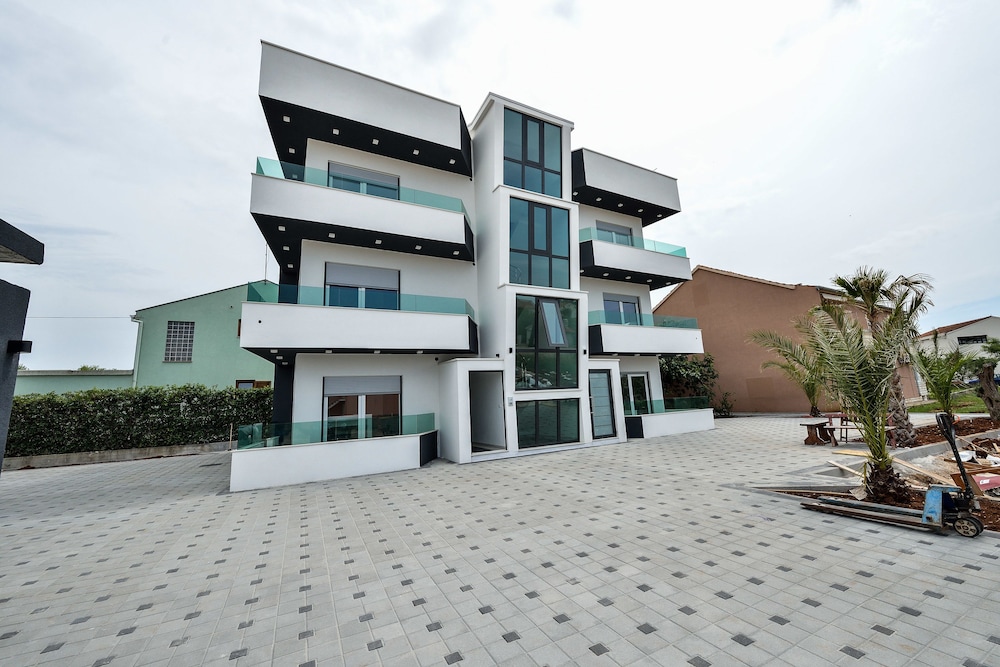 Boutique Apartments Ad Astra 4/50