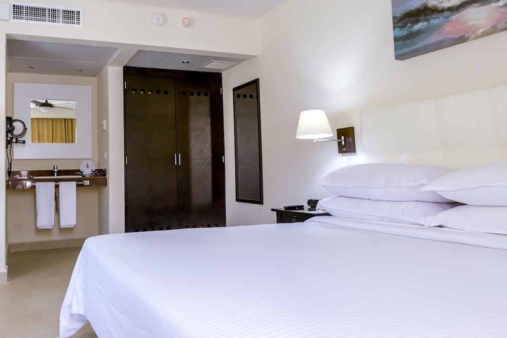 Allegro Playacar - All Inclusive Resort 12/66