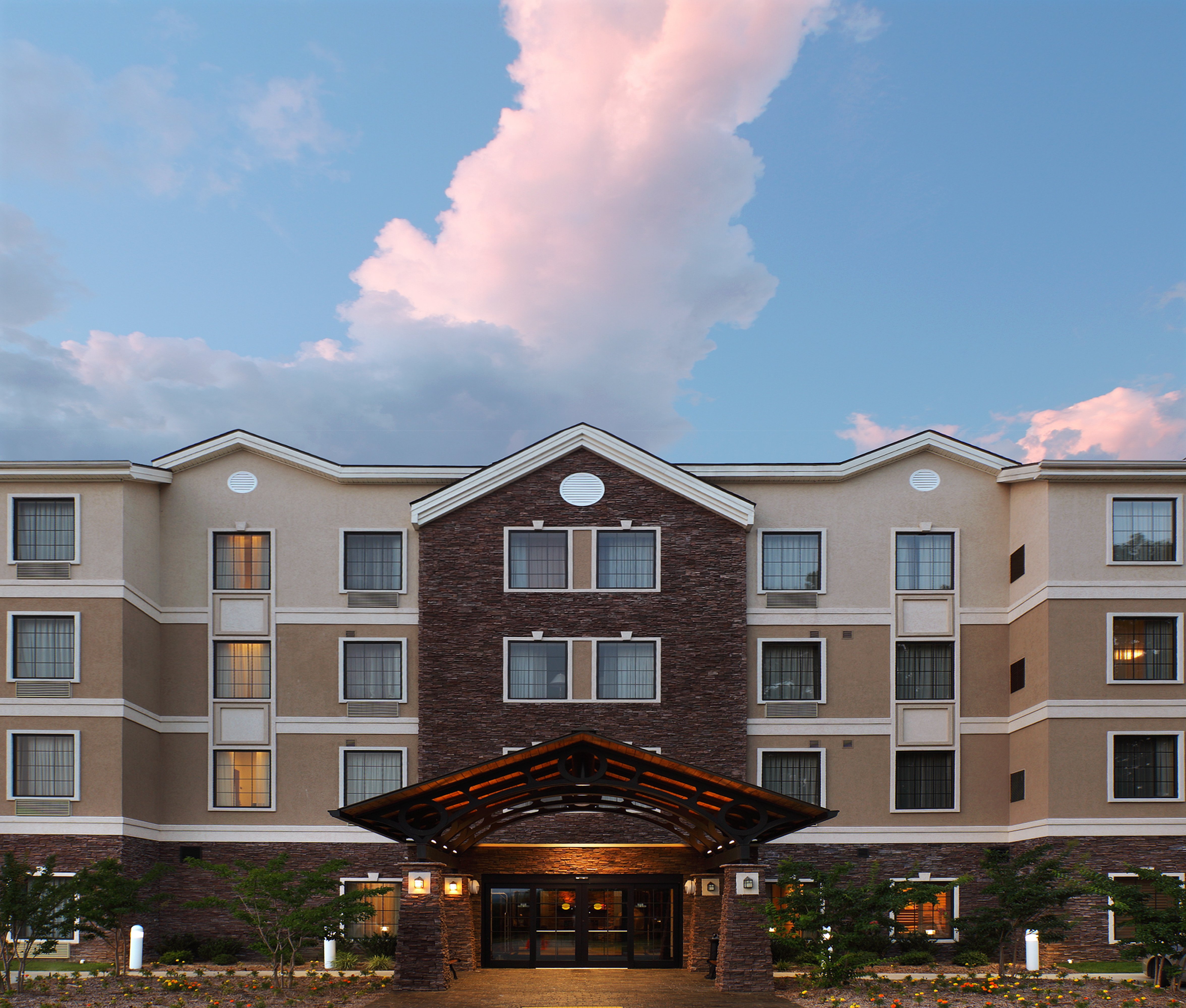 Staybridge Suites Hot Springs 5/53