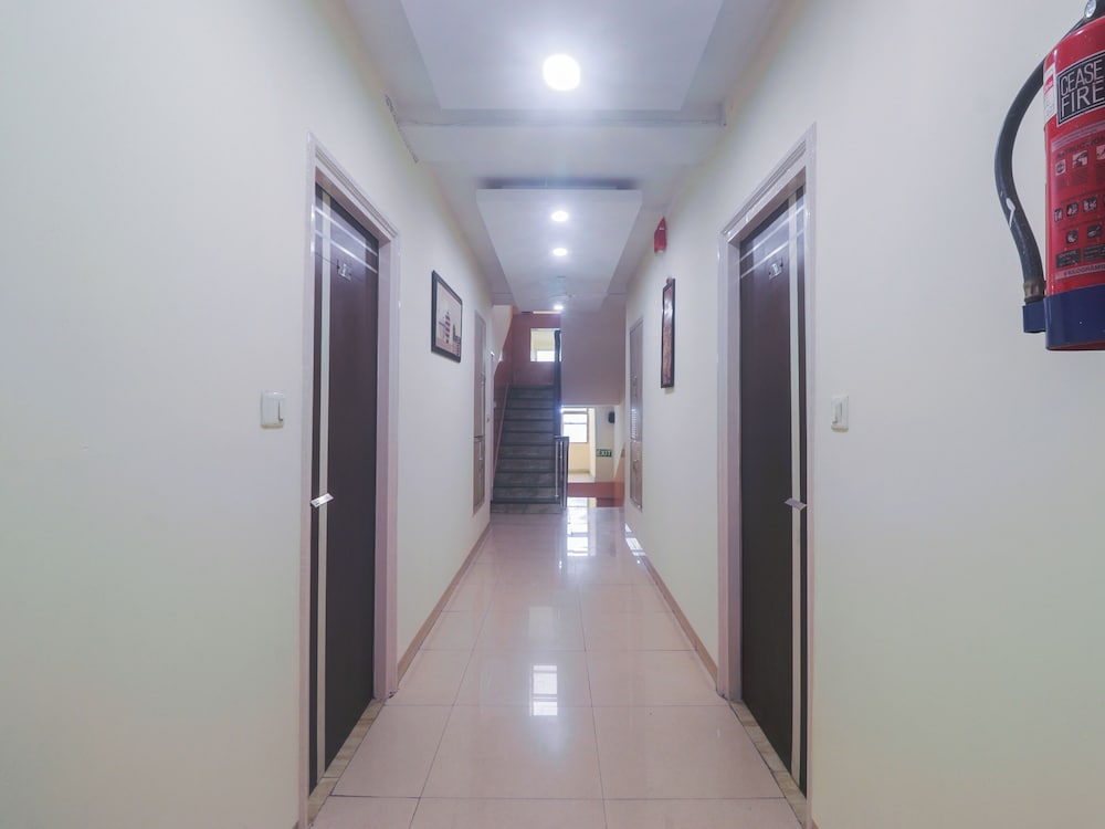 Hotel Grace At Karol Bagh 30/45