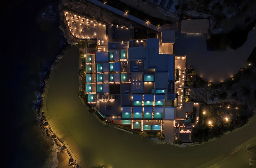 Castello Infinity Suites - Adults Only 8/158