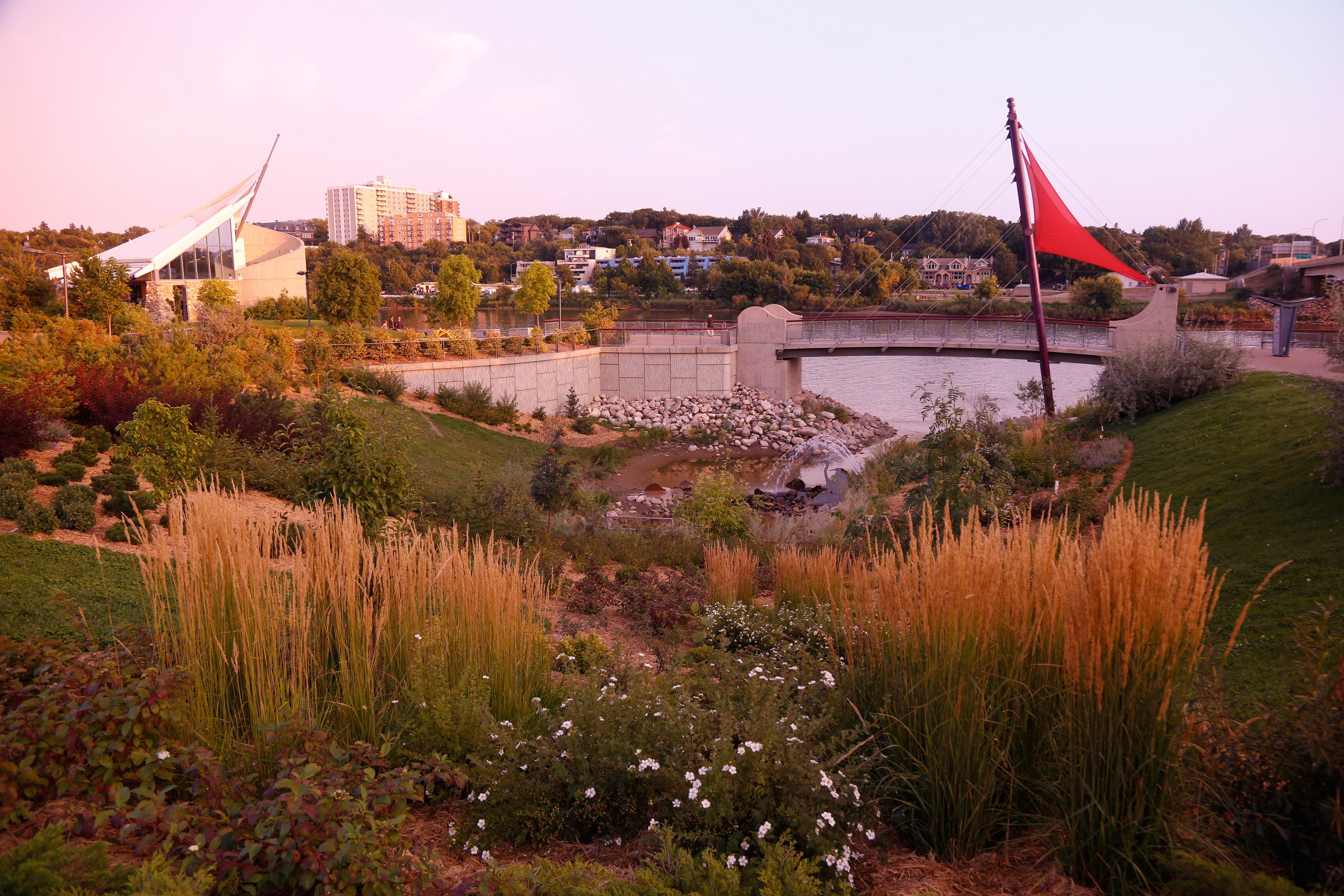 Holiday Inn Saskatoon Downtown 72/75
