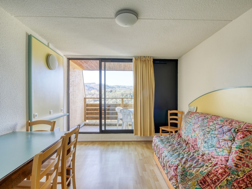 Residence Vacanceole Le Domaine de Confolant 35/62