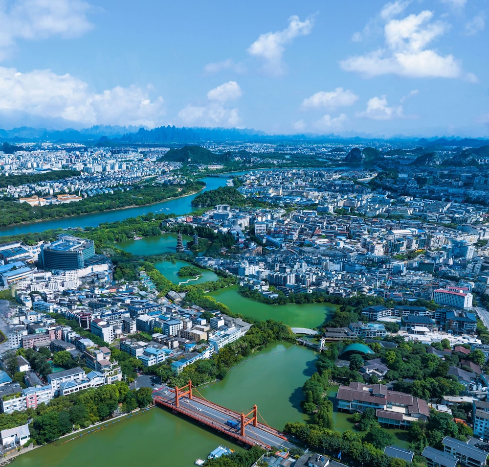 GuiLin Lijiang Wangyue Hotel 45/50