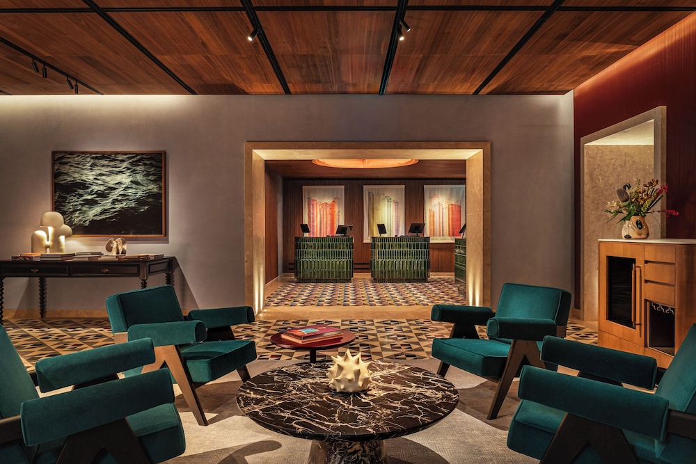 Andaz Lisbon 33/50