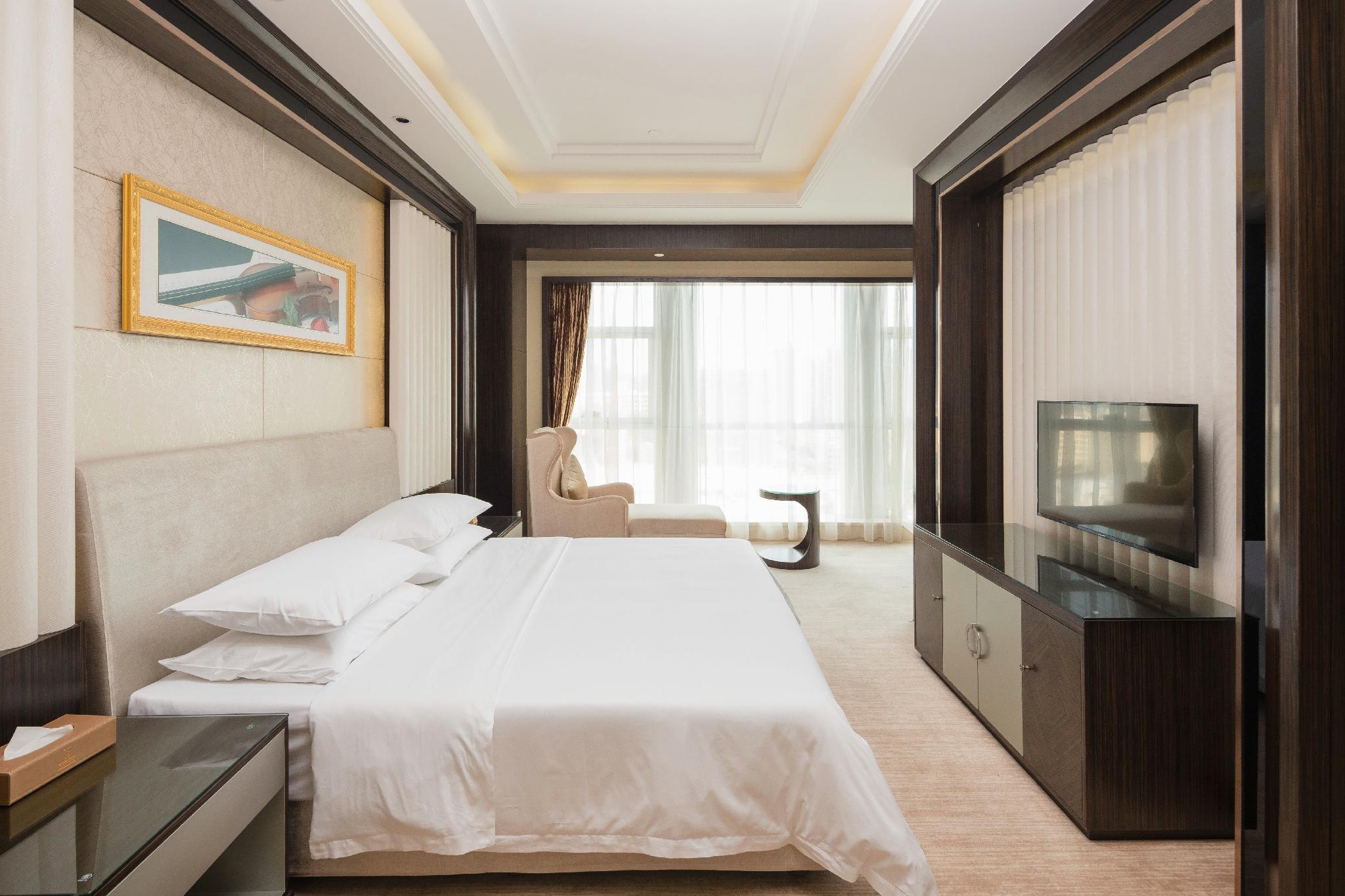 Vienna International Hotel (Dongcheng Building, Lanzhu East Road, Pingshan, Shenzhen) 16/47