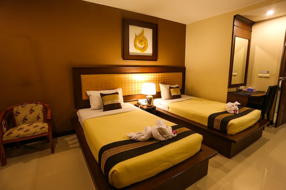 Madina Hotel 8/55