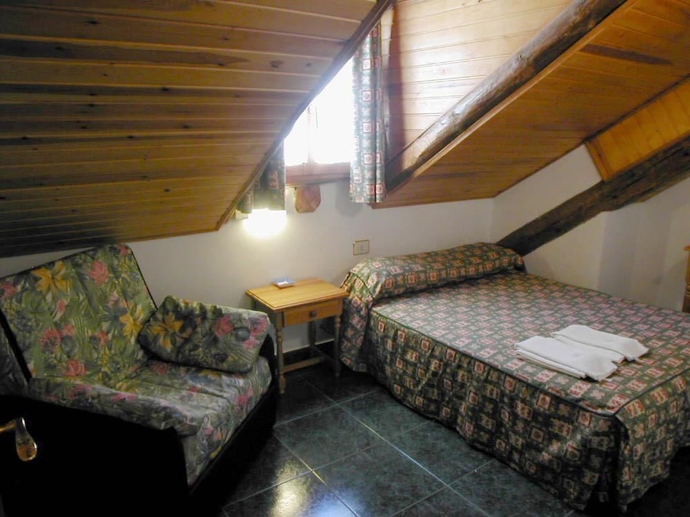 Hotel Gabarre 13/35