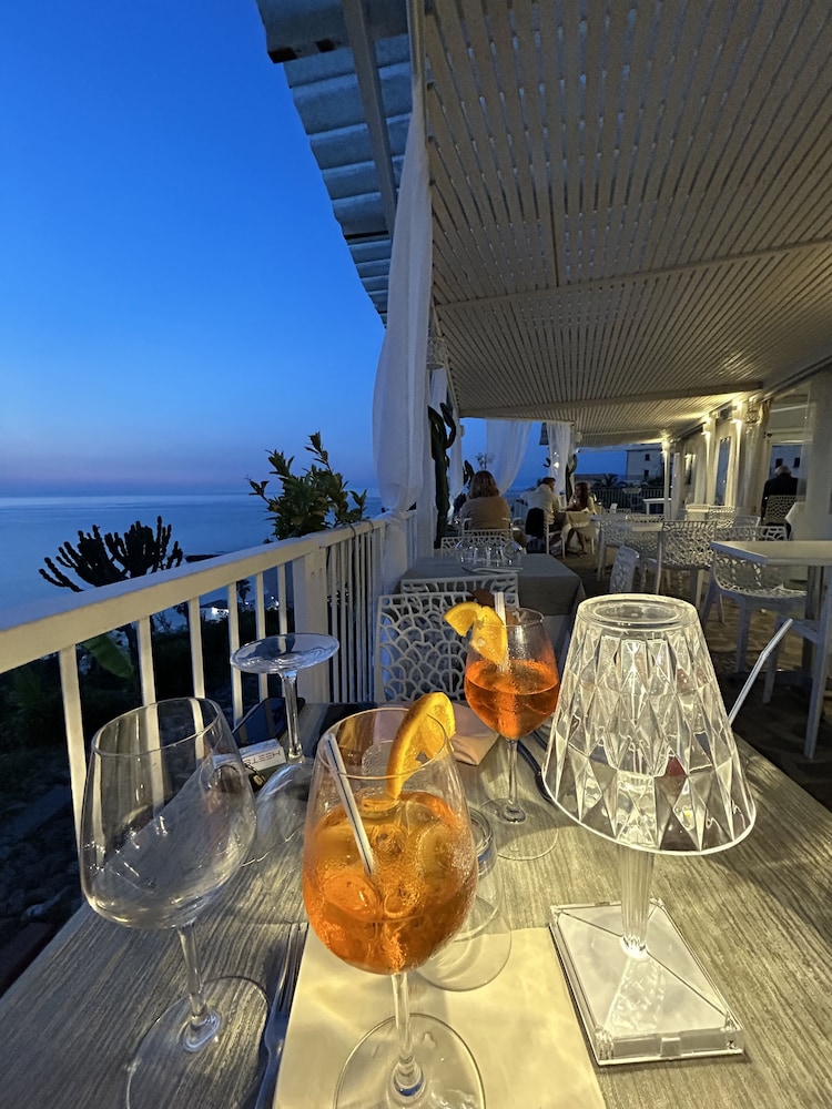 Hotel Valemare 37/57