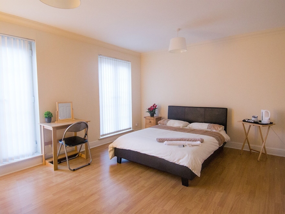 Inverness City Rooms 9/43