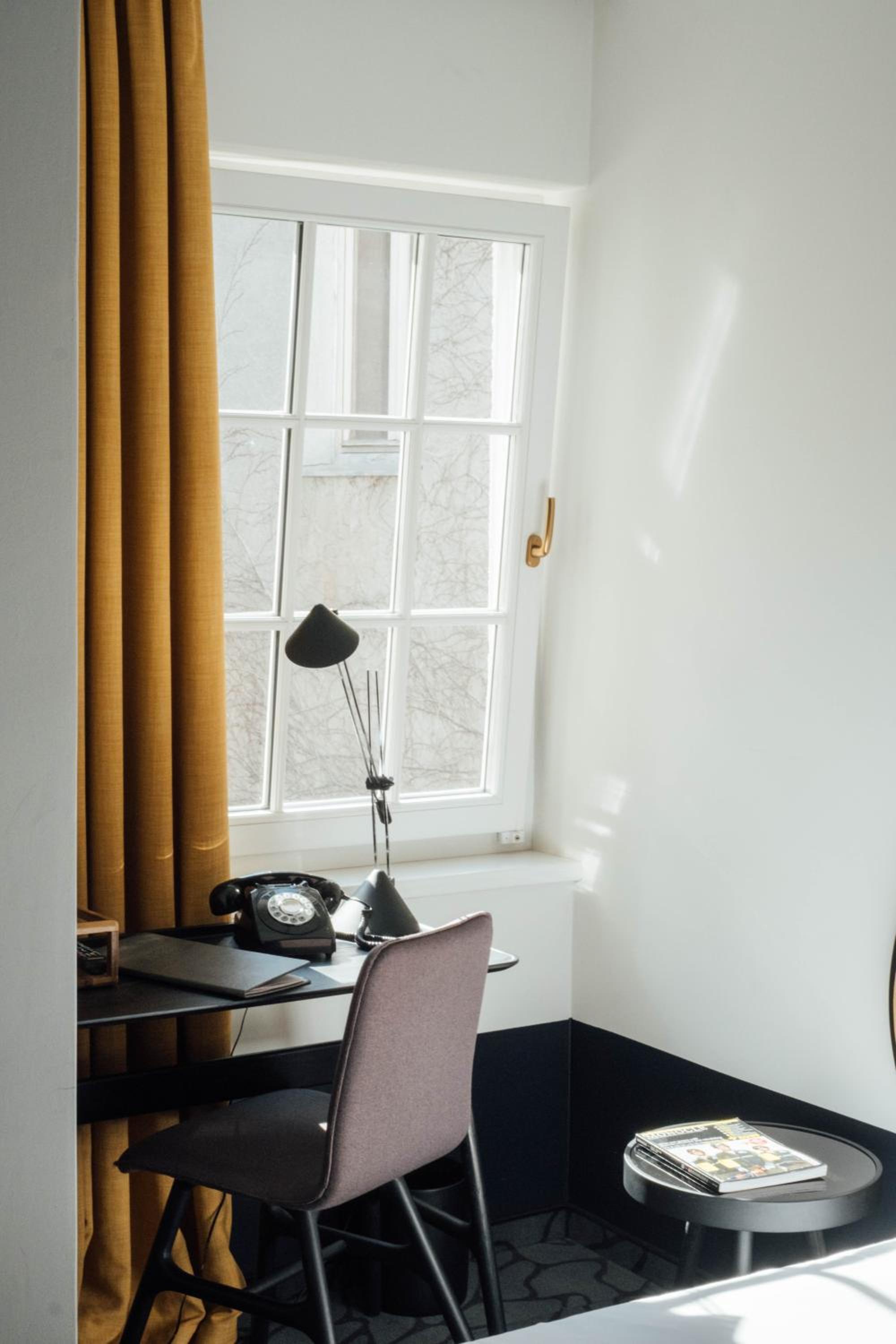 Pavilion Boutique Hotel 34/36
